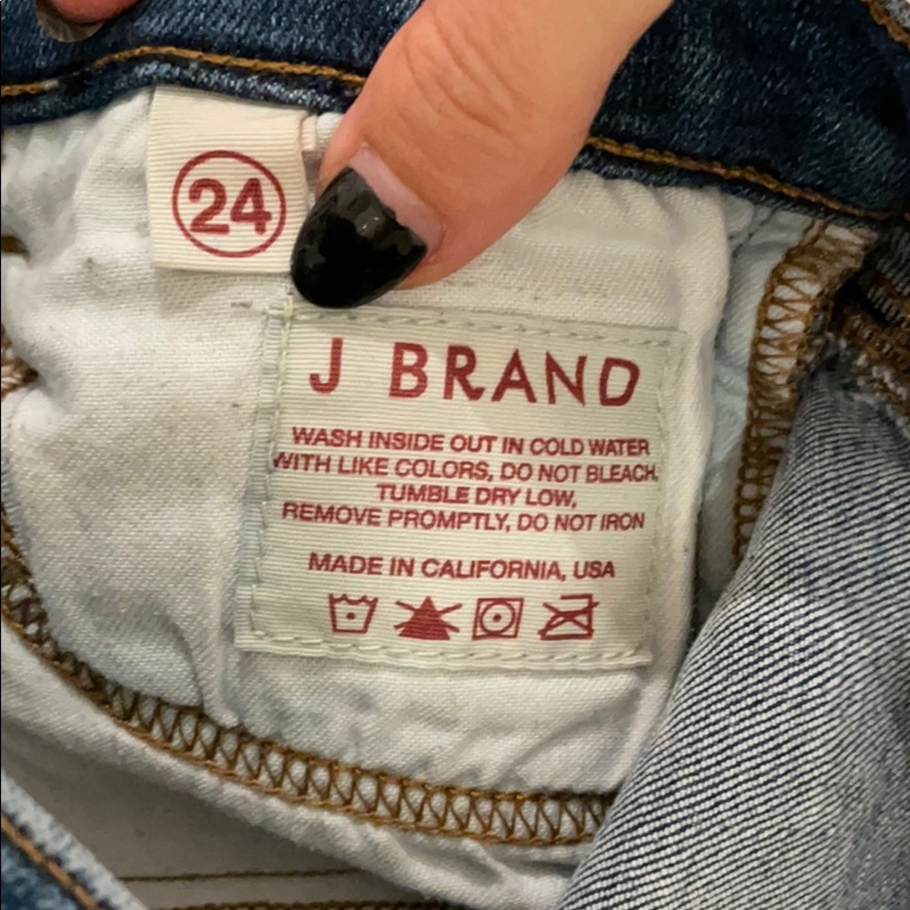 Jeans - Picture 2 of 4